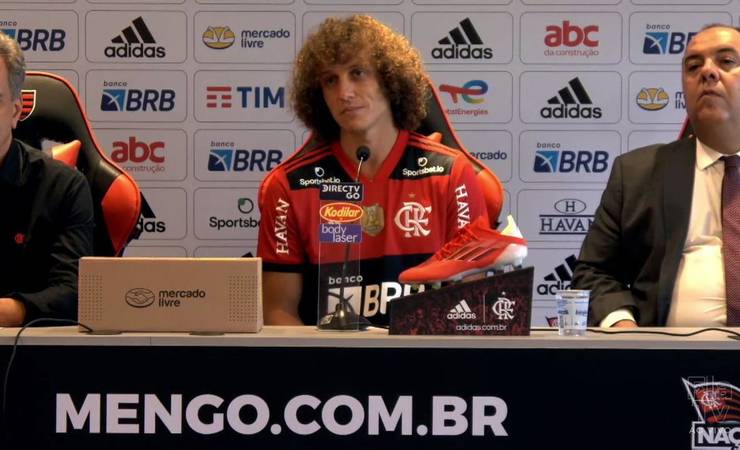 De volta ao Brasil, David Luiz encara desafios de "projeto sólido" no Flamengo: "Me faz ter oxigênio"
