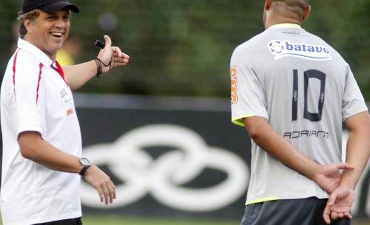 Último técnico do Flamengo nas quartas da Libertadores lamenta: "Era para ter chegado mais longe"