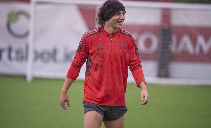 Escalação do Flamengo: Rodrigo Caio e David Luiz não viajam para enfrentar o Athletico-PR