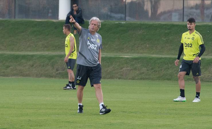 Corinthians x Flamengo: Jesus leva reforços e tem chance de fazer mudanças; provável escalação