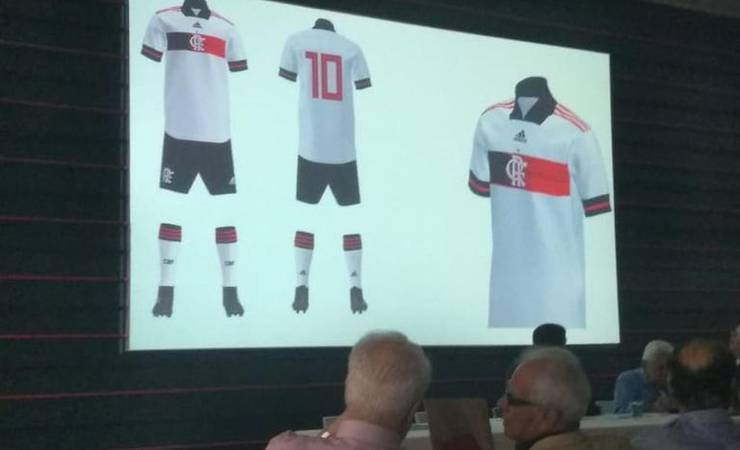 Veja imagem da camisa 2 do Flamengo para 2020