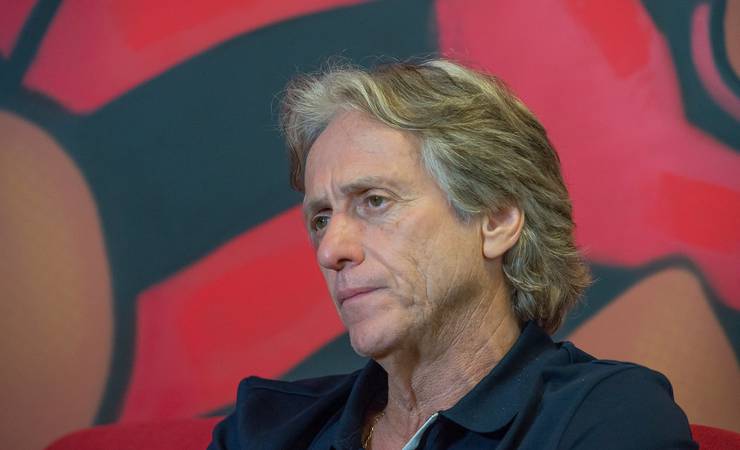 Benfica emite nota após entrevista de Jorge Jesus