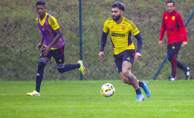 Em estreia de Dorival Júnior, Flamengo busca reação no Brasileirão contra o Inter