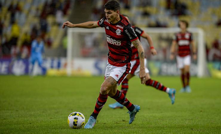Saiba onde assistir ao jogo entre Atlético-MG e Flamengo pelo Brasileirão