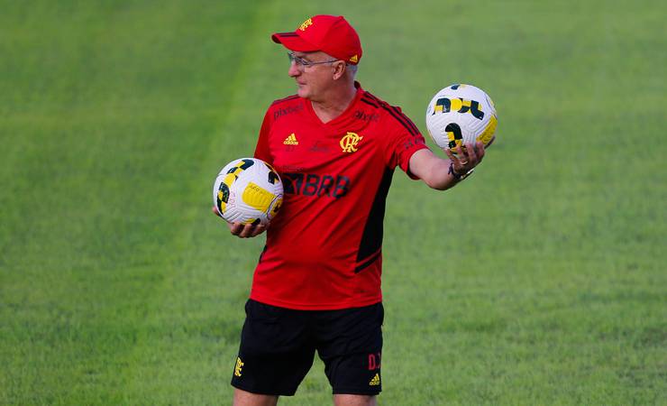 Dorival Júnior é punido pela Conmebol e não comanda o Flamengo contra o Tolima