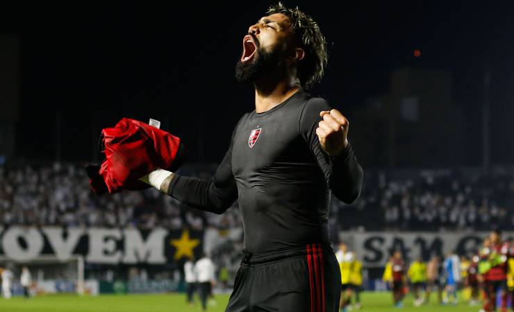 Inspirado pela lei do ex, Gabigol já soma oito gols em sete jogos contra o Santos