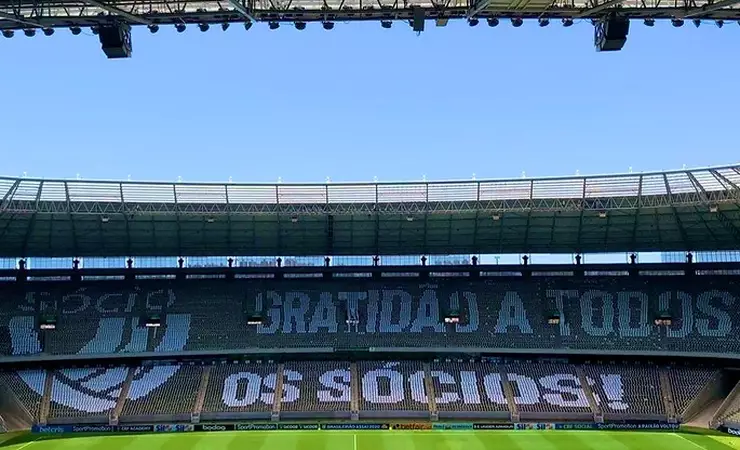 Flamengo visita Ceará buscando a quinta vitória consecutiva