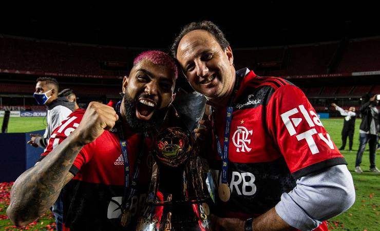 'Pode sonhar com seleção brasileira', afirma Ceni sobre Gabigol após vitória do Flamengo