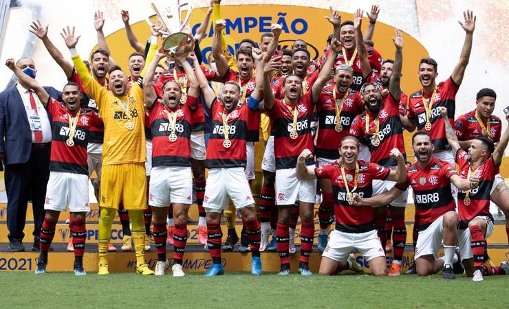 É CAMPEÃO! Flamengo bate o Palmeiras e conquista a Supercopa do Brasil 2021