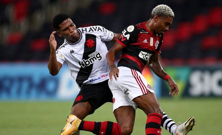 Clássico entre Flamengo x Vasco pelo Cariocão é adiado para quinta-feira (15)