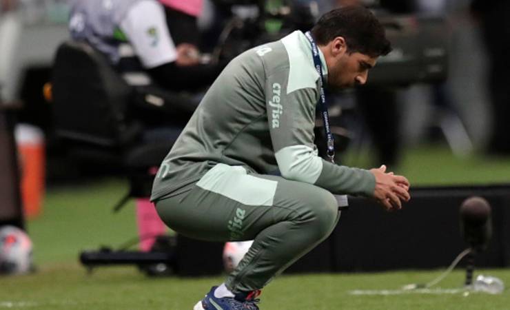 Abel Ferreira perde a chance de bater recorde de Jorge Jesus no Flamengo