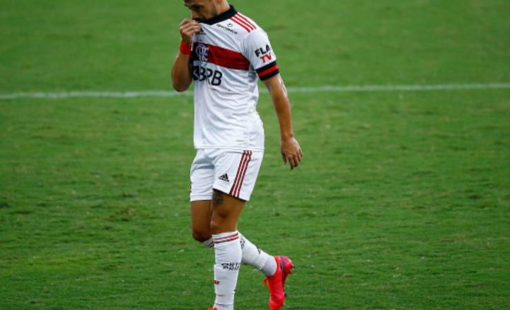 Com problemas internos, Arrascaeta não enfrenta Vasco e pode não jogar Libertadores
