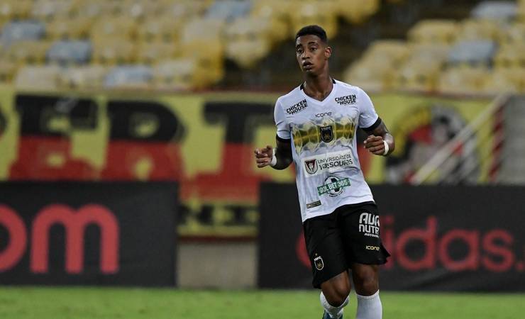 Alef Manga, do Voltaço, manda recado para Bruno Henrique, do Flamengo: 'Meu ídolo'