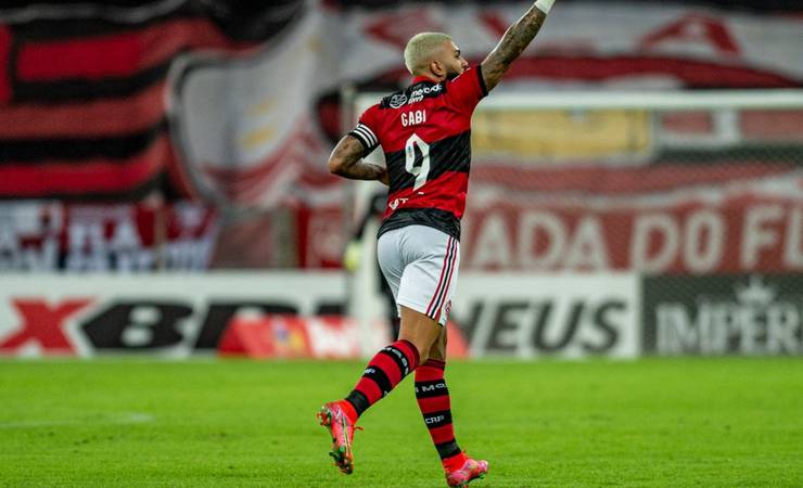 Idolatria: torcedores do Flamengo exaltam Gabigol nas redes sociais