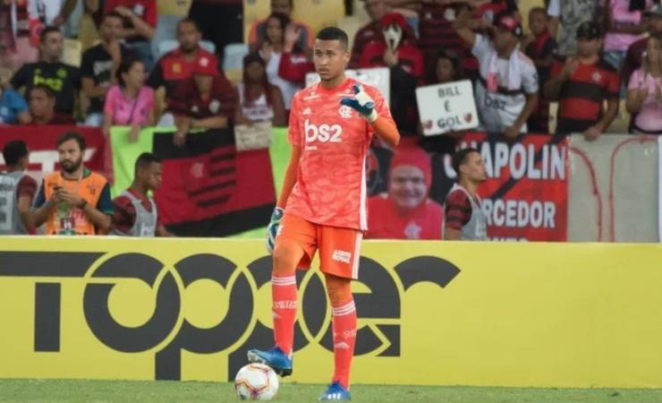 Flamengo jogará pela Libertadores com Gabriel Batista no gol e João Gomes titular