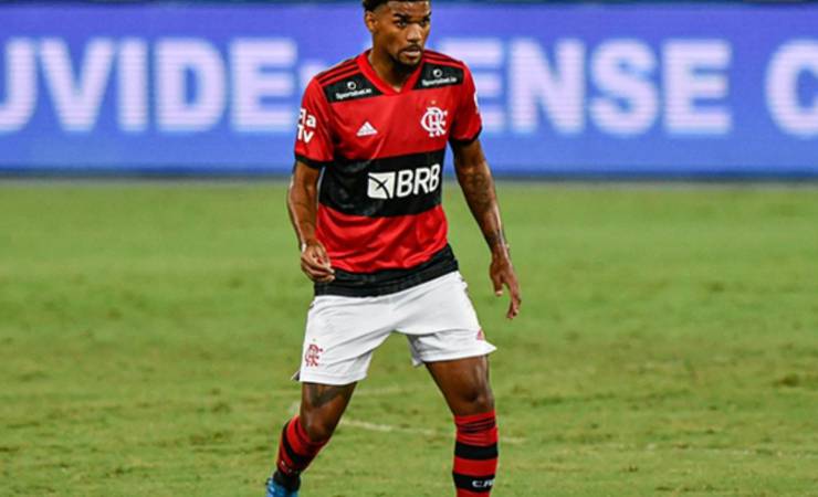 Torcedores do Flamengo se revoltam com Bruno Viana: 'Está dormindo?'