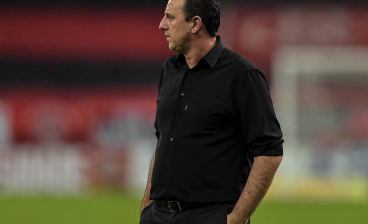 Rogério Ceni aponta para as mudanças no Flamengo após a saída de Gerson