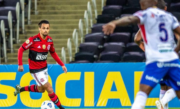 Torcedores do Flamengo perdem a paciência com atuação de Michael contra o Fortaleza