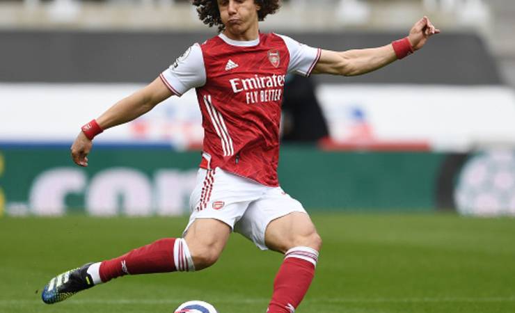 Torcedores do Flamengo pedem contratação de David Luiz para a defesa rubro-negra