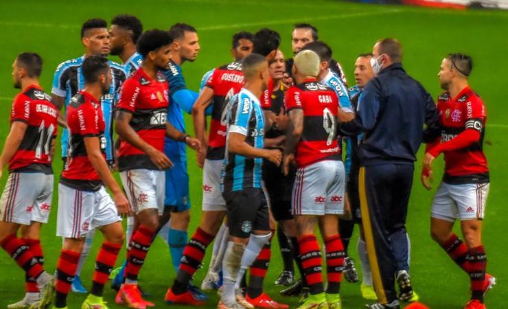 Grêmio diz que não entrará em campo caso Flamengo tenha torcida na Copa do Brasil