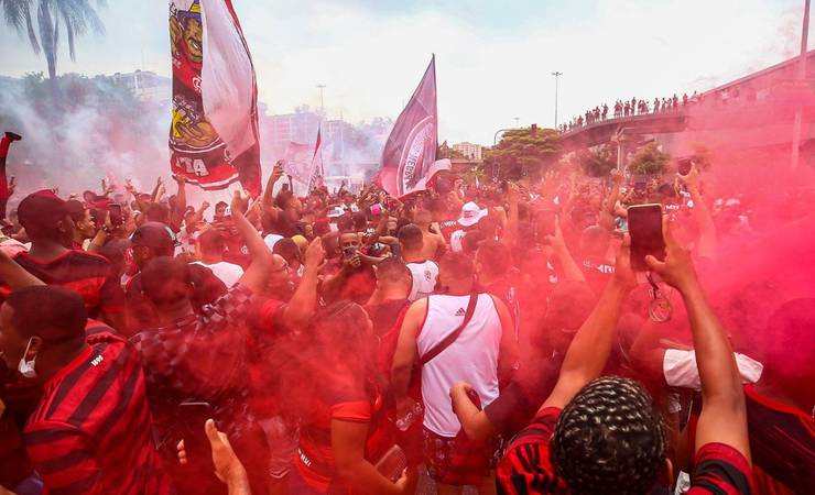 Clubes decidem ingressar no STJD contra liminar que permite público em jogos do Flamengo