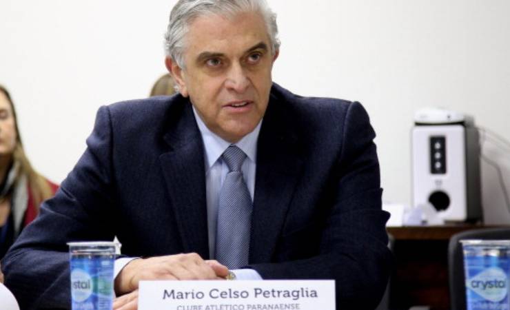 Presidente do Athletico-PR dispara elogios ao Flamengo: 'Maior clube do Brasil'