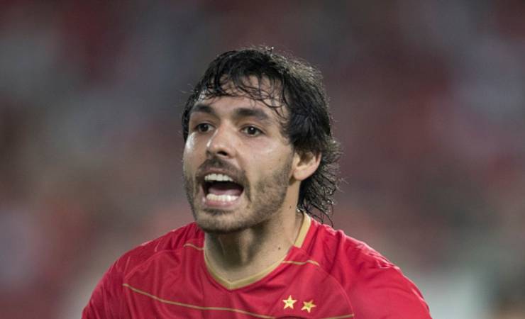 Torcedores de clubes brasileiros fazem campanha pela chegada de Ricardo Goulart