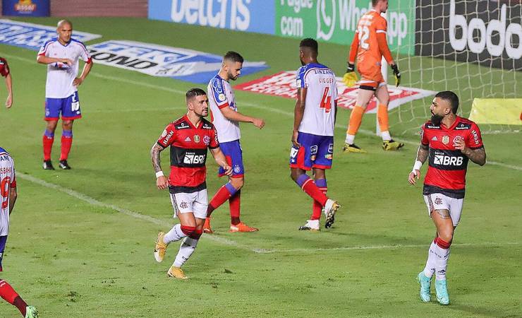 Flamengo é favorito contra o Bahia na partida desta quinta, aponta site