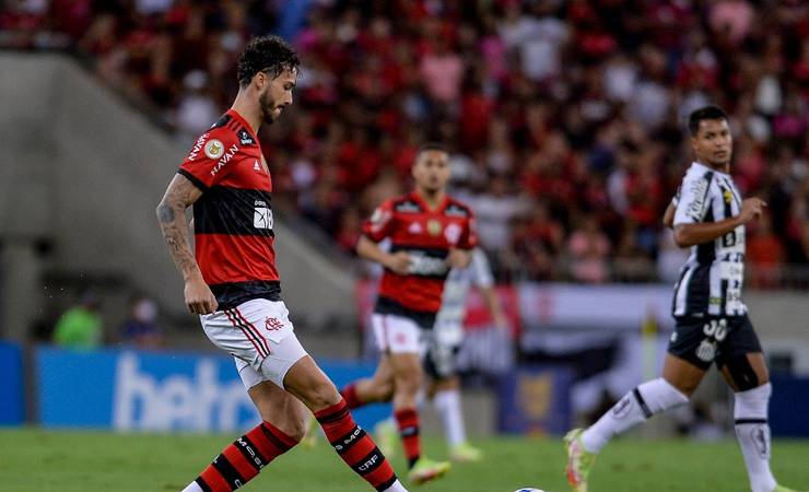 Gustavo Henrique, do Flamengo, é criticado após derrota para o Santos: 'Horrível'