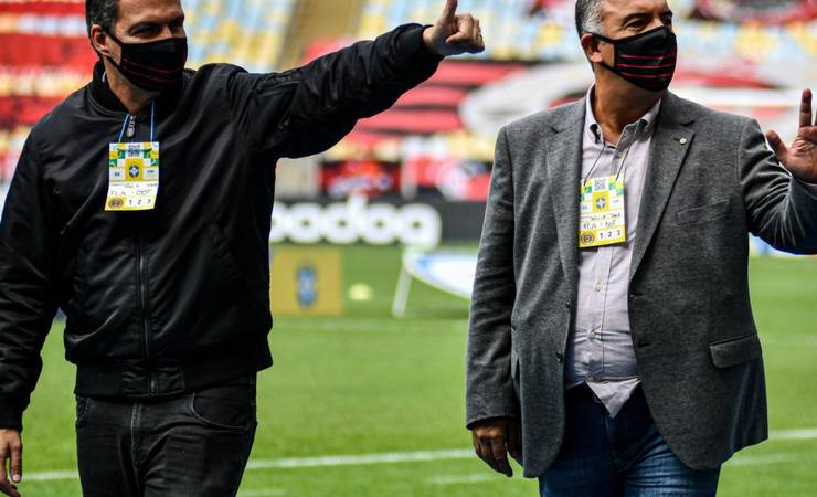 Flamengo embarca para Portugal em busca de novo treinador, e planeja conversa com Jorge Jesus