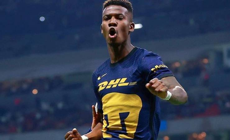 Agentes do atacante Washignton Corozo, do Pumas-MÉX, estão no Brasil para negociá-lo