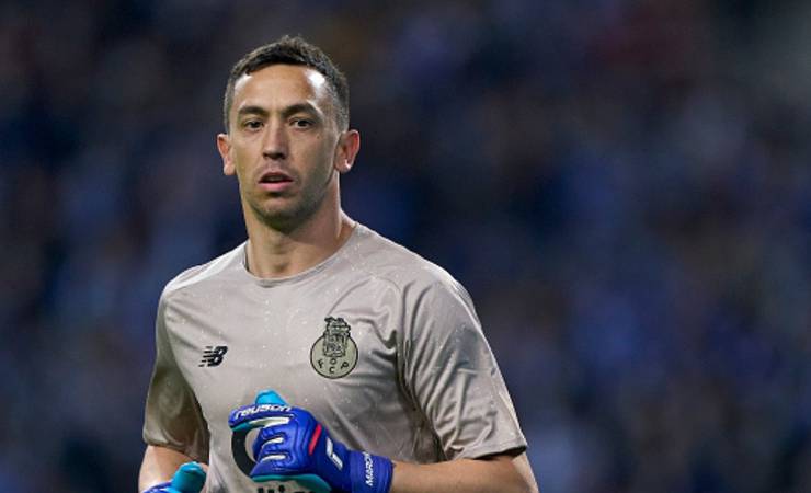 Querendo deixar o Porto, Marchesín chamou a atenção do Flamengo, diz jornal