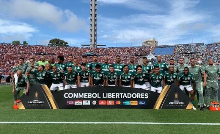 Palmeiras supera Flamengo e tem elenco mais valioso da Série A