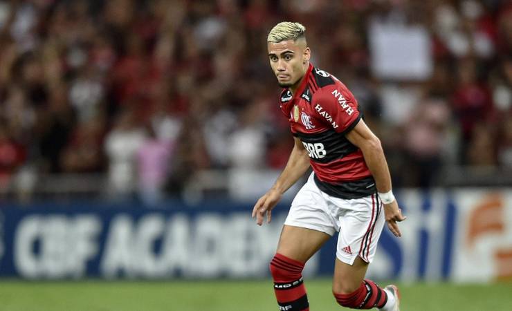 EXCLUSIVO: Flamengo faz proposta oficial ao Manchester para comprar Andreas Pereira