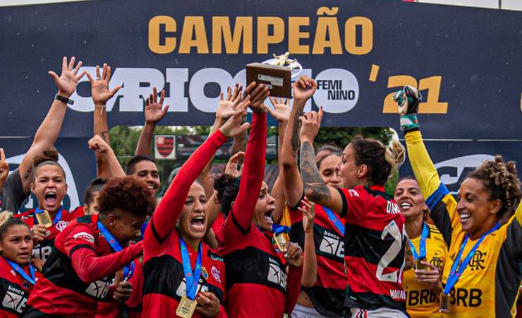 'O time não é da Marinha, é do Flamengo': coordenador do futebol feminino explica sobre projeto