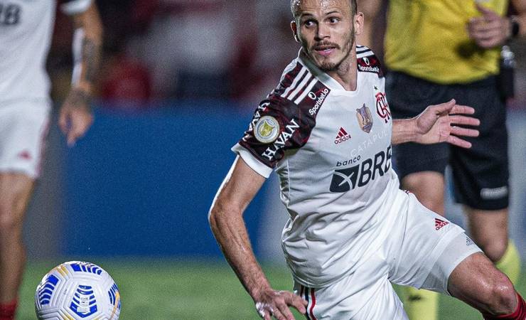 Torcedores do Flamengo desaprovam Renê como titular