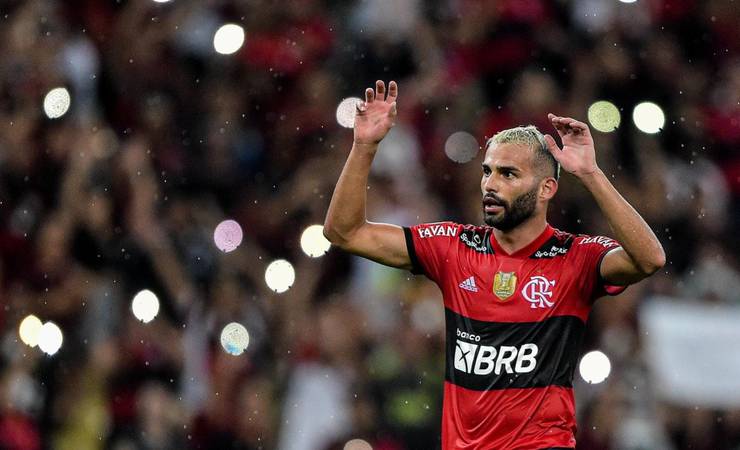 FLAMENGO: Thiago Maia se machuca durante treino e será submetido a processo cirúrgico