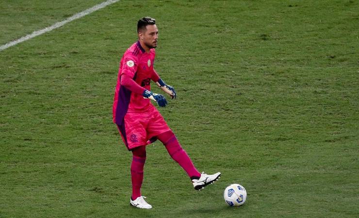 Diego Alves é criticado após falha em Flamengo x Resende: 'Não pode ser titular'