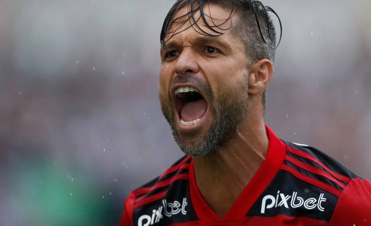 Jornalista gringo cita interesse de equipes da Arábia Saudita por Diego, do Flamengo