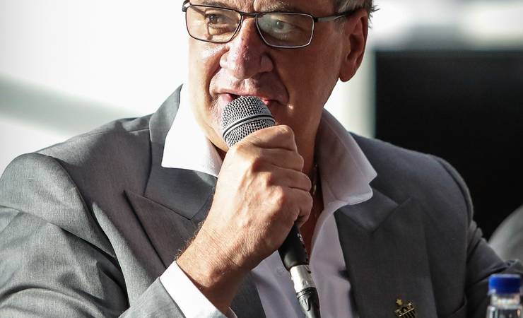 Vaza áudio de presidente do Atlético-MG rebatendo VP do Flamengo: 'Bobo da corte'