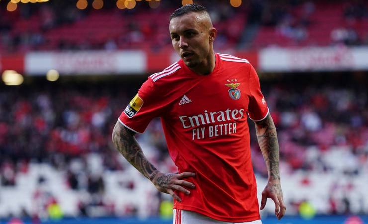 Benfica e Flamengo chegam a acordo e transferências de brasileiros devem acontecer