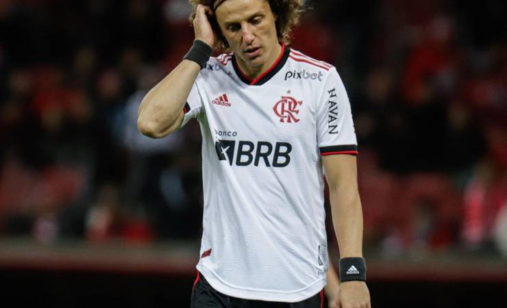 David Luiz desmente saída: 'Estou totalmente focado no que devo fazer no Flamengo'