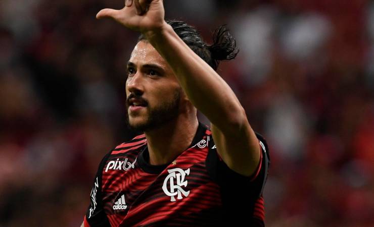 Flamengo informa que tem acordo com o Fenerbahçe envolvendo Gustavo Henrique