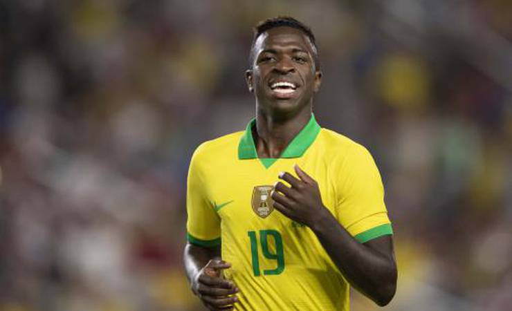 Vinícius Júnior compra mais de 100 ingressos para jogo do Brasil no Maracanã: 'Família é grande'