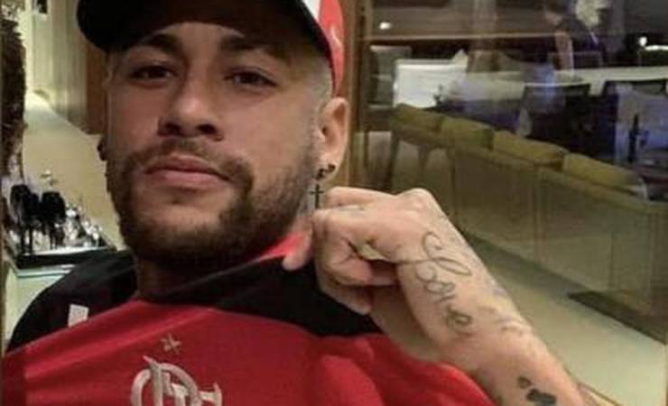 Neymar relembra emoção com título do Flamengo da Libertadores: 'Caraca, acho que sou flamenguista'