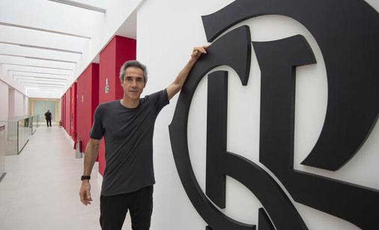 Chance de nova formação, garotos em alta e elenco principal de volta: Paulo Sousa estreia pelo Flamengo