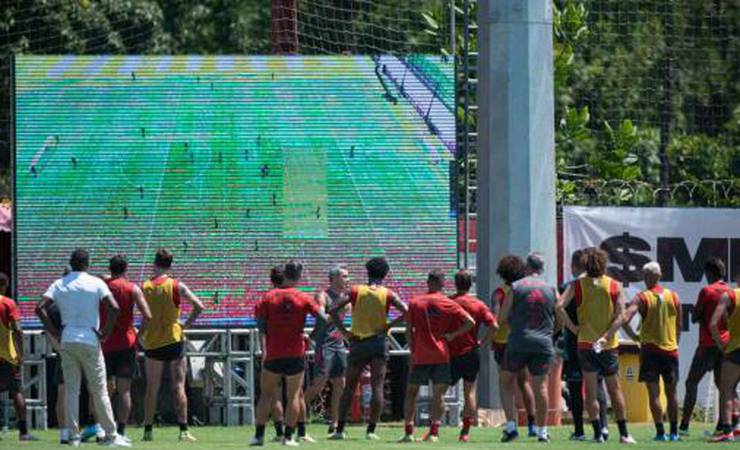 Formação com três zagueiros deve ser utilizada por Paulo Sousa até Flamengo x Fluminense