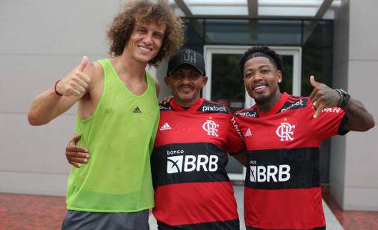 VÍDEO: veja os bastidores da apresentação de Marinho no Flamengo