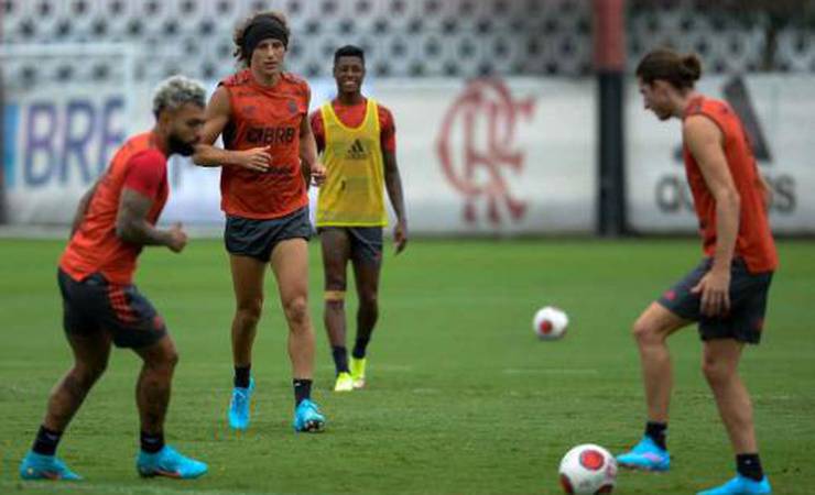 Dupla deve seguir fora, mas Flamengo tem retorno importante e estreia para o próximo jogo