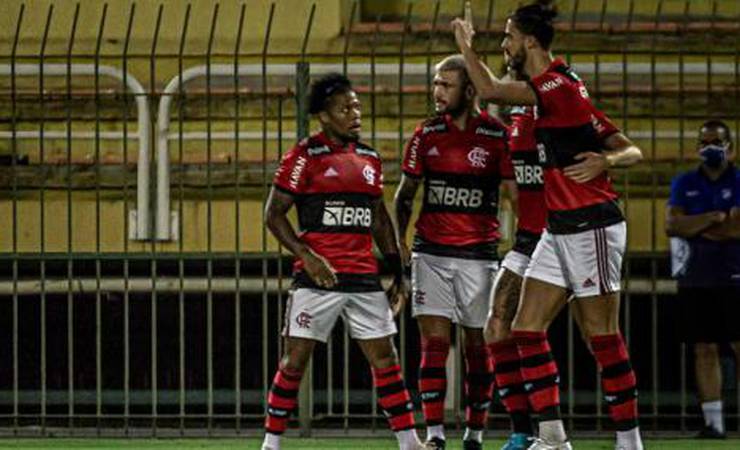 Gustavo Henrique se isola como o zagueiro mais artilheiro do elenco do Flamengo